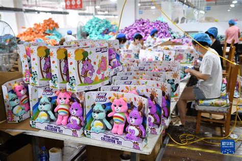 “玩具之都”广东澄海创新升级谋突围_图片新闻_中国政府网