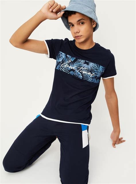 Buy Boys Chest Printed T-shirt Online at just Rs. 399.0 - 1000013259528 ...