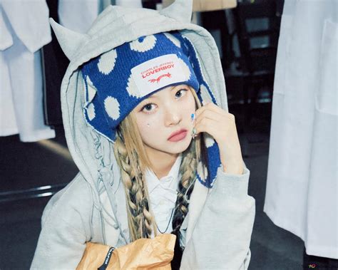 Cute 'Eunchae' from LE SSERAFIM | Easy Album (Compact Ver.) Shoot 4K ...