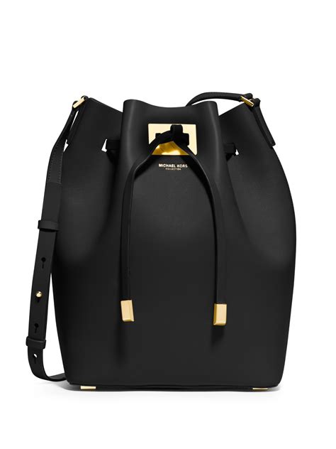 Michael kors Miranda Large Bucket Bag in Black | Lyst