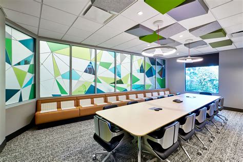 About Us - Strong Automotive