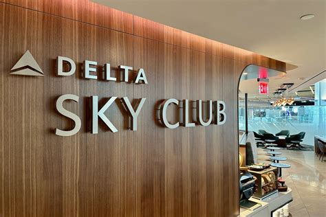 Delta Sky Club access: How to visit the lounge with credit cards, elite ...
