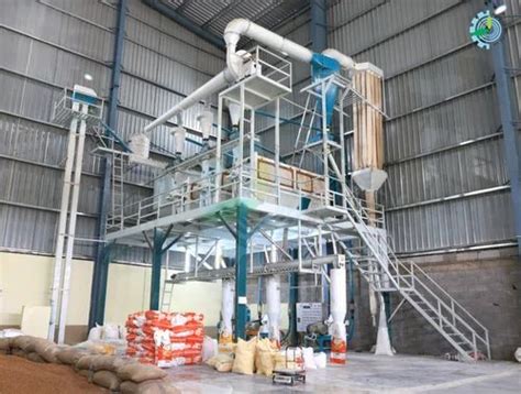 Pulverizer Machine - Fully Automatic Besan Plant Manufacturer from Gondal