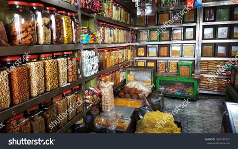 Indian Grocery Store 的图像结果