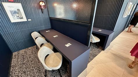 First look at Capital One airport lounge opening in Washing Dulles ...