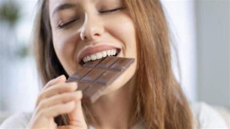 A fan of black coffee and dark chocolate? It's in your genes, a new ...