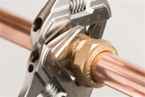 How to Install Compression Fitting 的图像结果