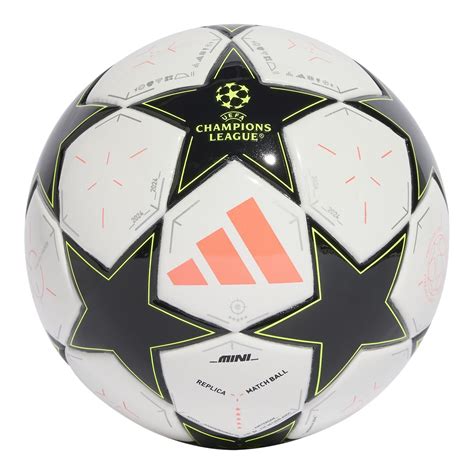 adidas UCL London Mini Junior Soccer Ball | SportChek