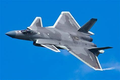 El Su-57 supera a J-20 y J-35 pese a menor sigilo que el F-35 ...