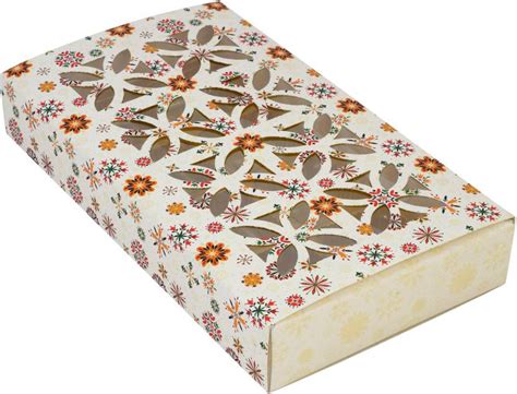 LINE 'N' CURVES 8 Piece Chocolate Packaging Box, Chocolate Hamper Box ...