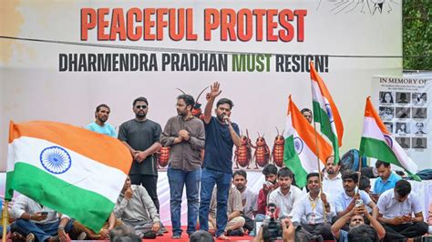 Cockroach Janta Party to pay tribute to NEET aspirants who ended their ...