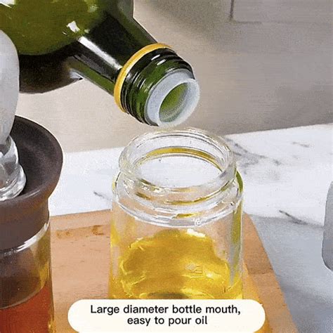 2 in 1 Glass Olive Oil Dispenser Bottle with Silicone Brush – UtilityMall