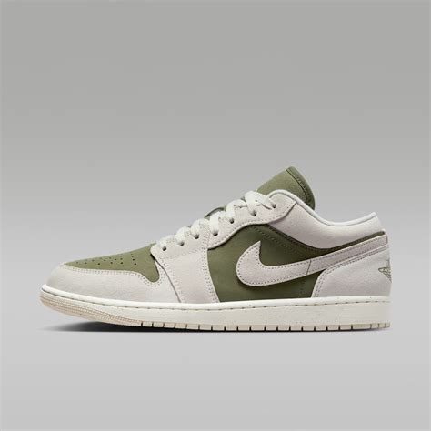Jordan 1 Green Low Top. Nike FI