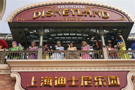 上海迪士尼乐园今日重新开园 - 中国日报网