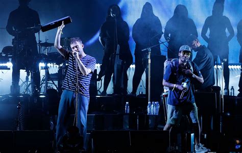 Gorillaz and Del the Funky Homosapien perform ‘Rock The House’ live for first time