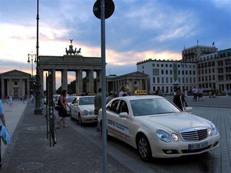 另类的德国出租车 你想象不到的豪华_汽车频道_凤凰网