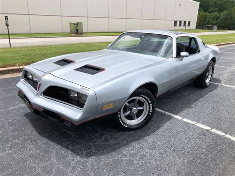 AMAZING 1977 Oldsmobile Cutlass @ 70s cars for sale