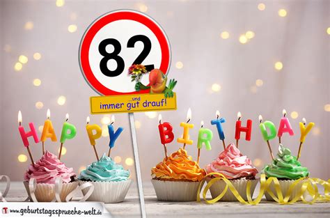 82. Geburtstag Geburtstagswünsche mit Schild und Alter auf Karte ...