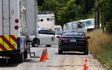 Inmate used chain from cuffs to strangle Indiana deputy