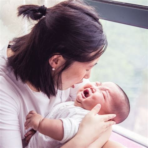 20 Tips to Survive the Infant Witching Hour — Mom Therapy Chicago