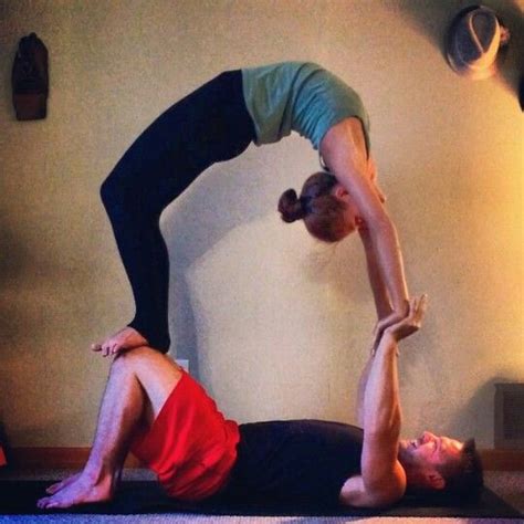 Partner Yoga Fun 的图像结果