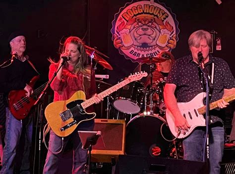 DOMANS @Dogg House, Avon Lake, The Dogg House Bar & Grill, Avon Lake, 4 ...