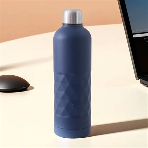 UMAI 750ml Insulated Thermosteel Bottle | Hot and Cold Water Bottle for ...