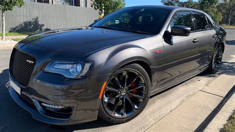 Owner review Chrysler 300 SRT Hyperblack 2017 | Drive