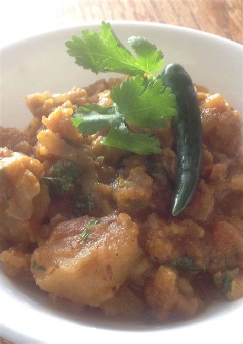Aloo Gobi Masala Recipe by Sreebha Pribin - Cookpad
