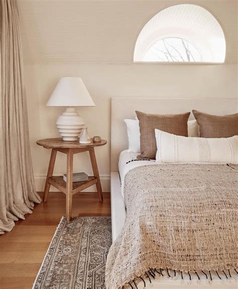 bedroom ideas with light brown walls