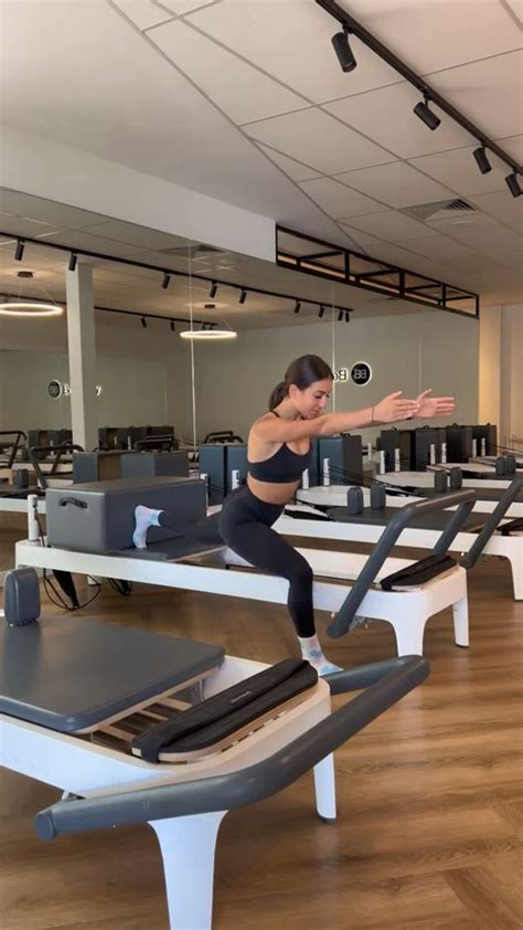 1 1 pilates reformer