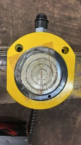 Hydraulic Jacks - Hi-load Cylinder Jack 50 Ton Trader - Retailer from ...