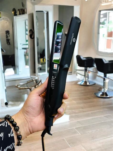 SKINPLUS Professional Hair Straightner (1 year warranty) – Sagansinghmakeup