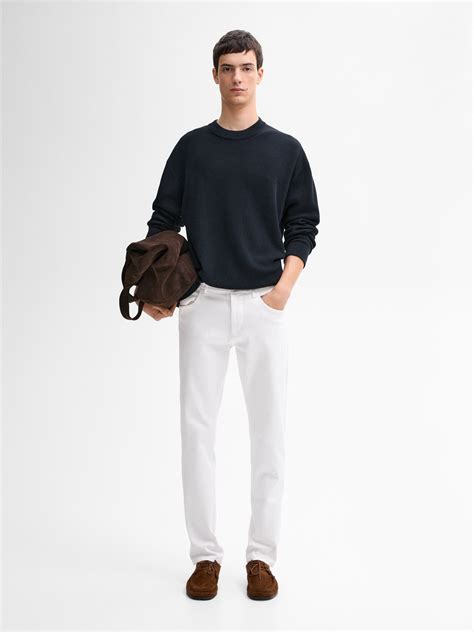 SLIM-FIT