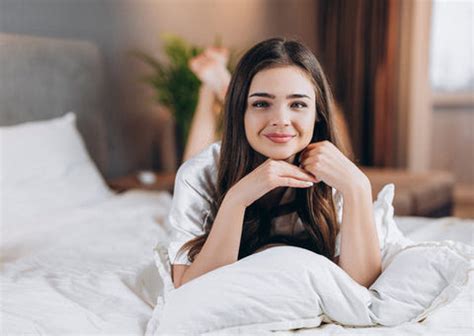 Double vs Queen Mattress: Size Comparison & How to Choose the Right One