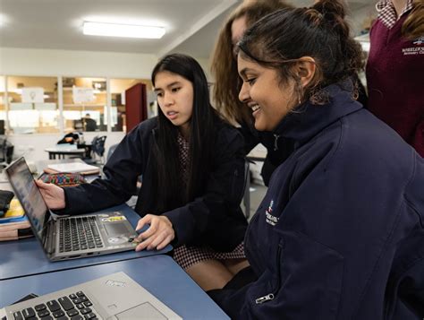 Laptop Program — Wheelers Hill Secondary College