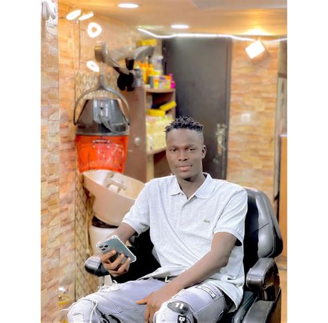 haircut vr game