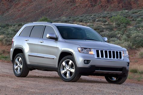 2011 Jeep Grand Cherokee - HD Pictures @ carsinvasion.com