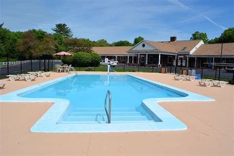 QUALITY INN RAYNHAM - TAUNTON - Hotel Reviews, Photos, Rate Comparison ...
