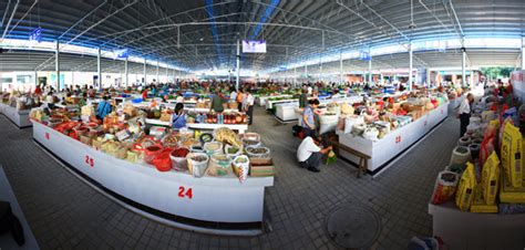 广西建设网-->隆安县县城农贸市场获评十佳乡镇农贸市场（图）