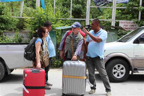How To Be A Tour Guide In Philippines | TouristSecrets