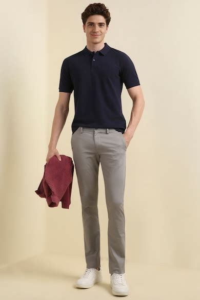 Buy Men Grey Slim Fit Solid Casual Trousers Online - 39836408 | Allen Solly