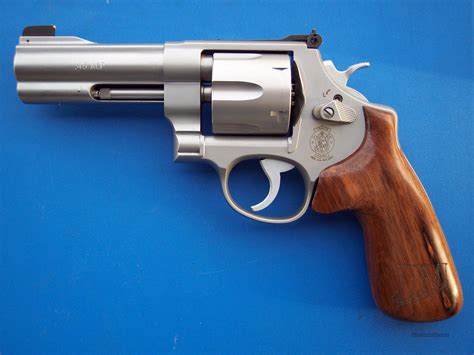 S&W MODEL 625-2 for sale at Gunsamerica.com: 956840230