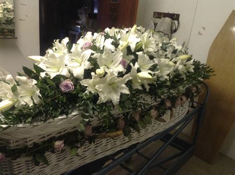 Funeral Flowers. large white lily funeral spray. www.thefloralartstudio ...