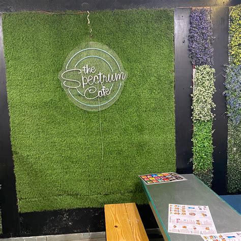 The Spectrum Cafe | Experience the best Fresh dough pizzas and more