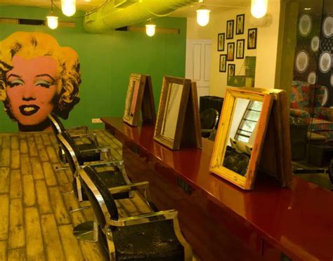 BBLUNT India Hair Salon & Hairdressing Academies