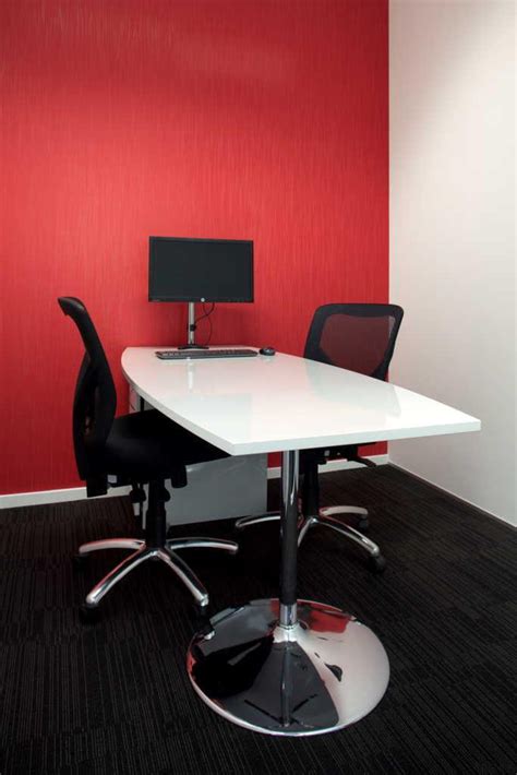 Interview Room Table 的图像结果