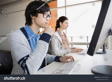 Computer Lab Students 的图像结果