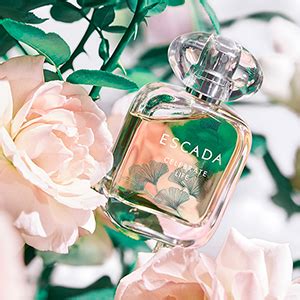 ESCADA Celebrate Life Eau De Parfum for her, 50ml : Amazon.in: Beauty