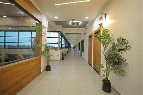 DAKSH - THE GRAND SOMNATH (Bhalpara Part) - Hotel Reviews, Photos, Rate ...